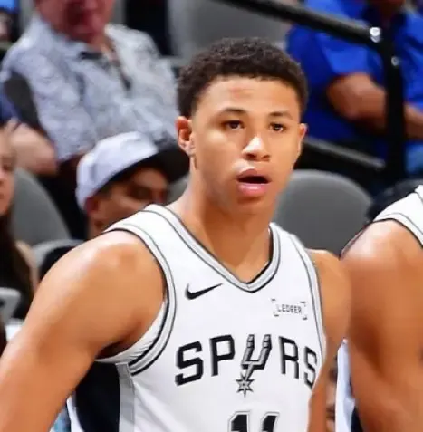 九游官网app下载-卡特-布莱恩特:教练相信我投篮能力,我只需要做好投篮准备